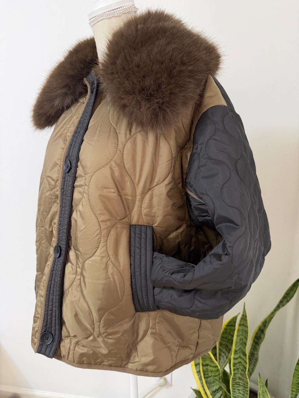 Asos Design Quilted Hybrid Teddy Collarless Jacket Mocha Women’s Size Small Chic - Picture 3 of 12
